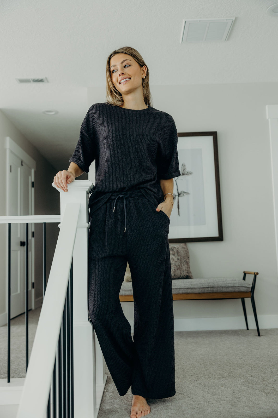 TEXTURED KNIT PANT IN RICH CHARCOAL