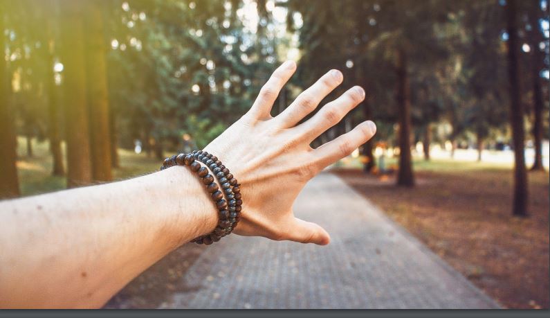 A Man’s Guide to Wearing Jewelry