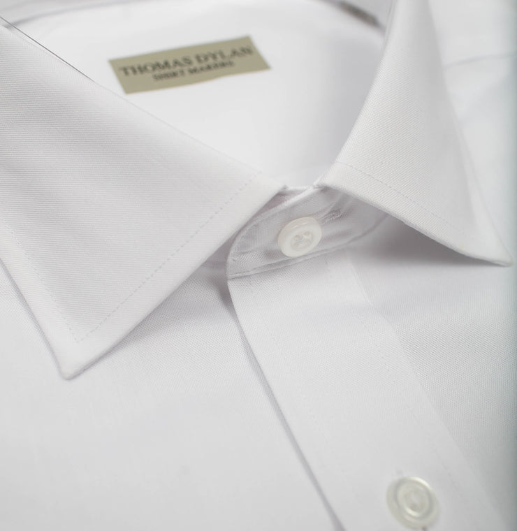 023 SC - Thomas Dylan White W/Pocket Spread Collar