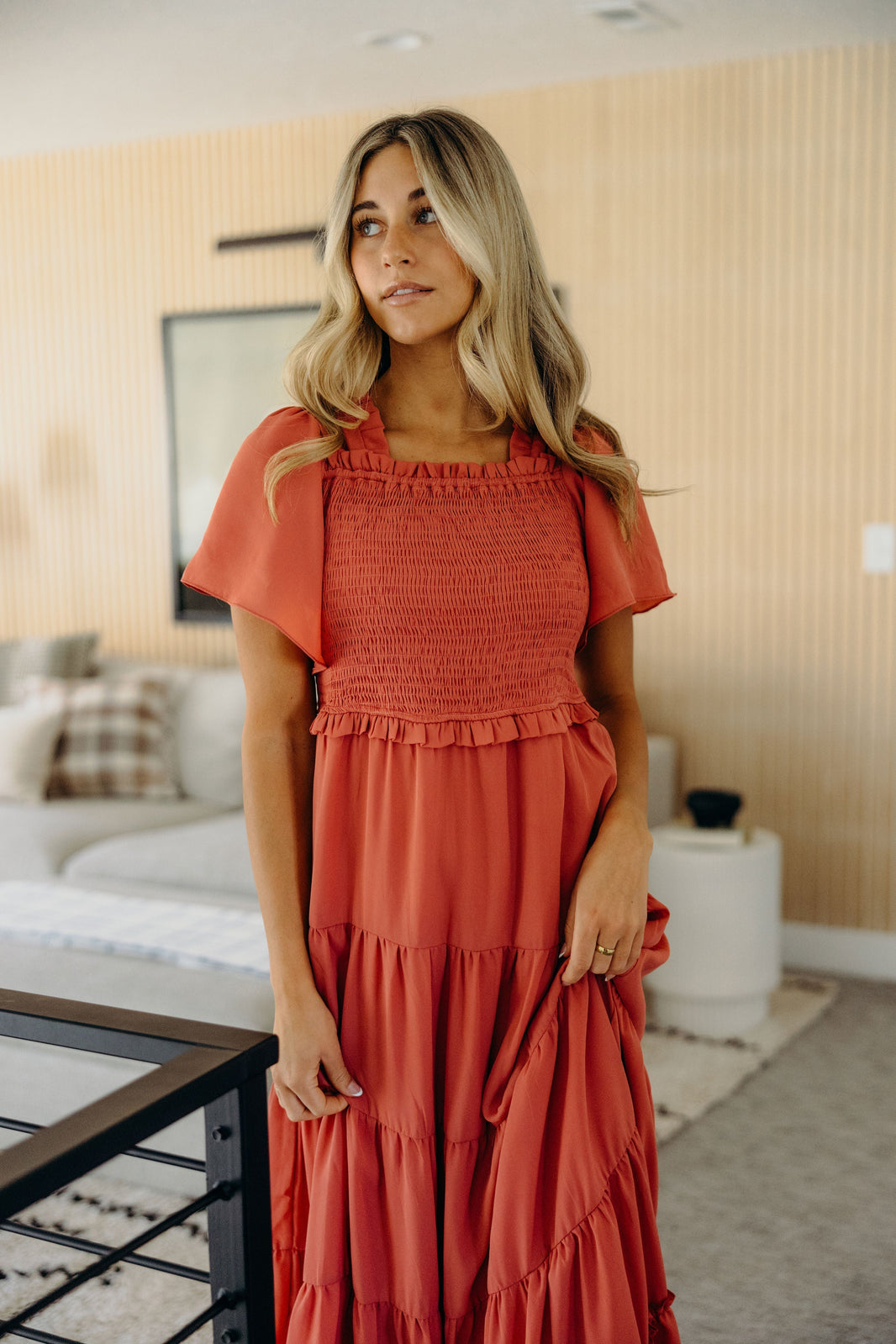 THE LEIGH IN RASPBERRY