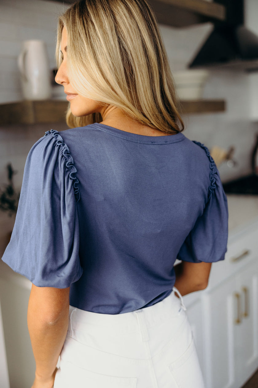 BUBBLE SLEEVE BLOUSE IN RIVIERA