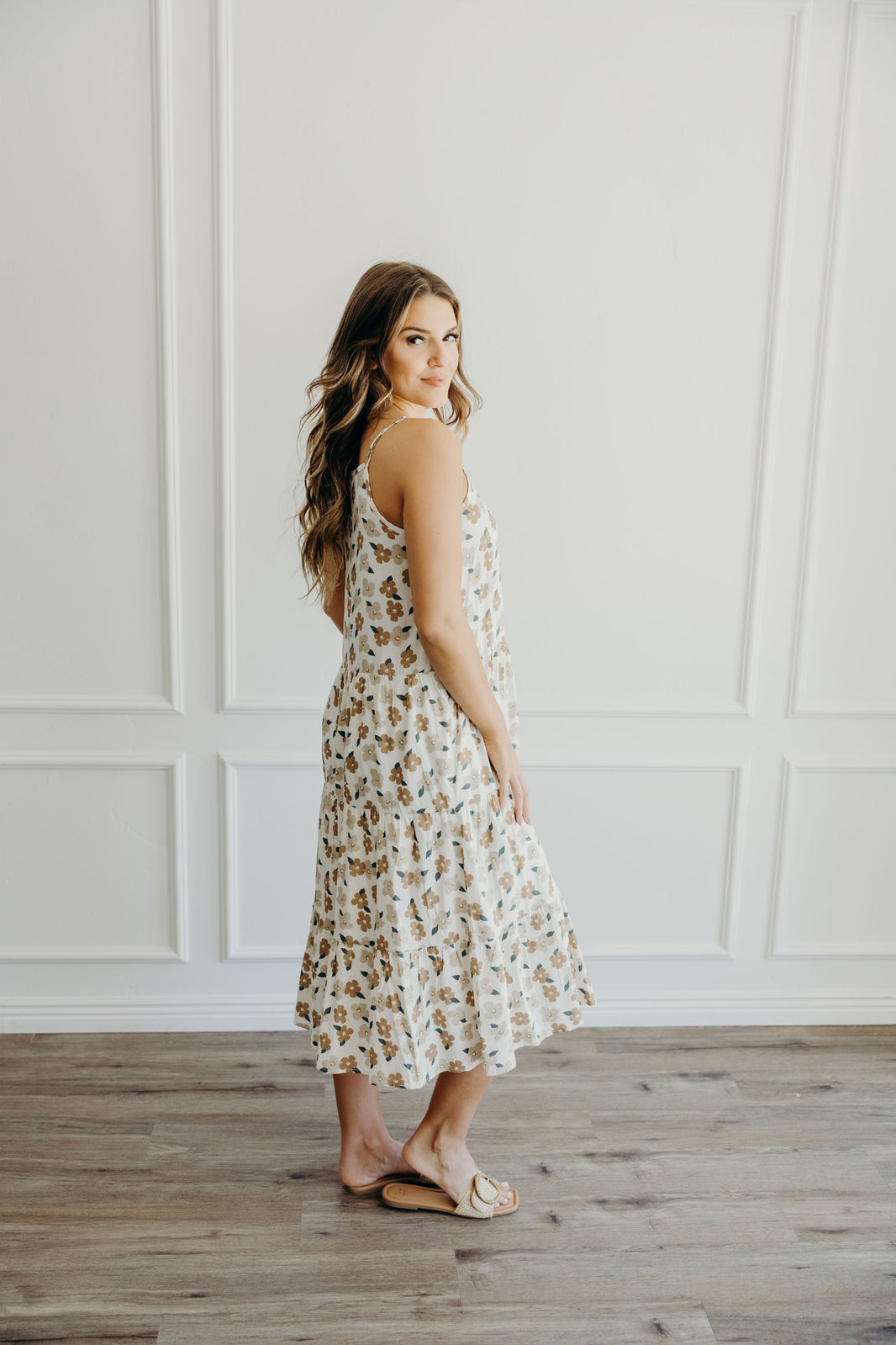 THE COLLYNS IN WALNUT FLORAL