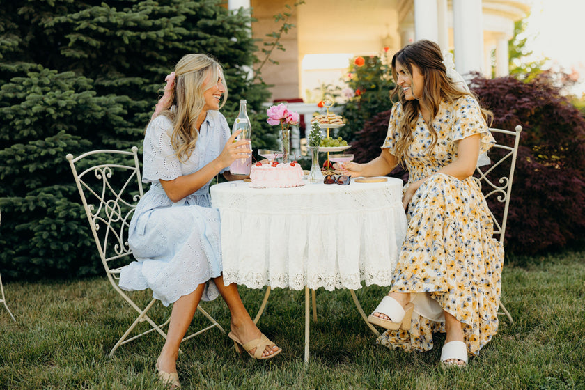 THE EDEN IN GOLDEN IRIS