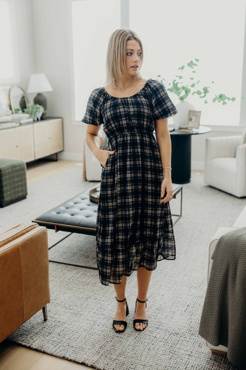 THE TWILA IN INDIGO GRID