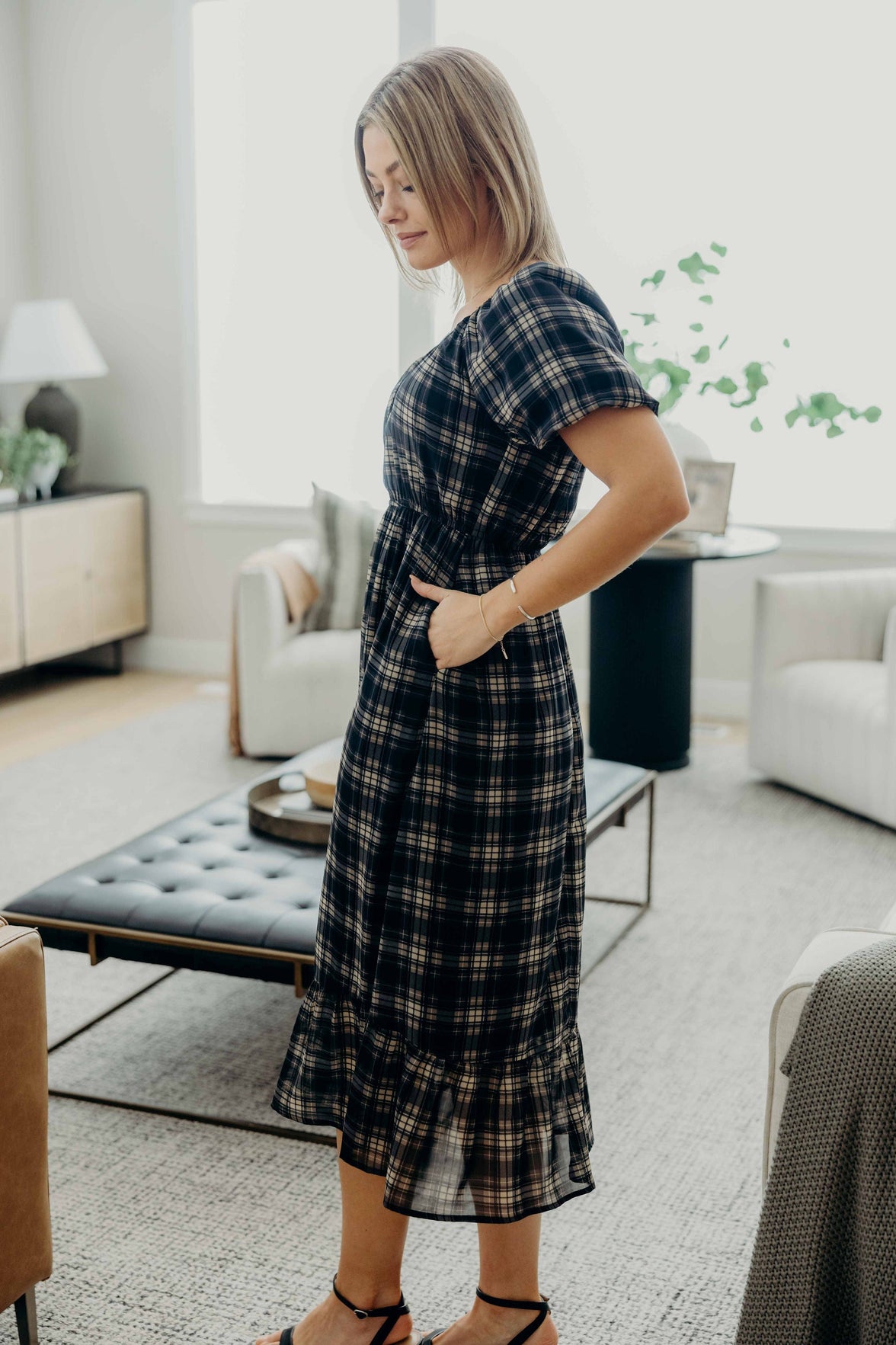 THE TWILA IN INDIGO GRID