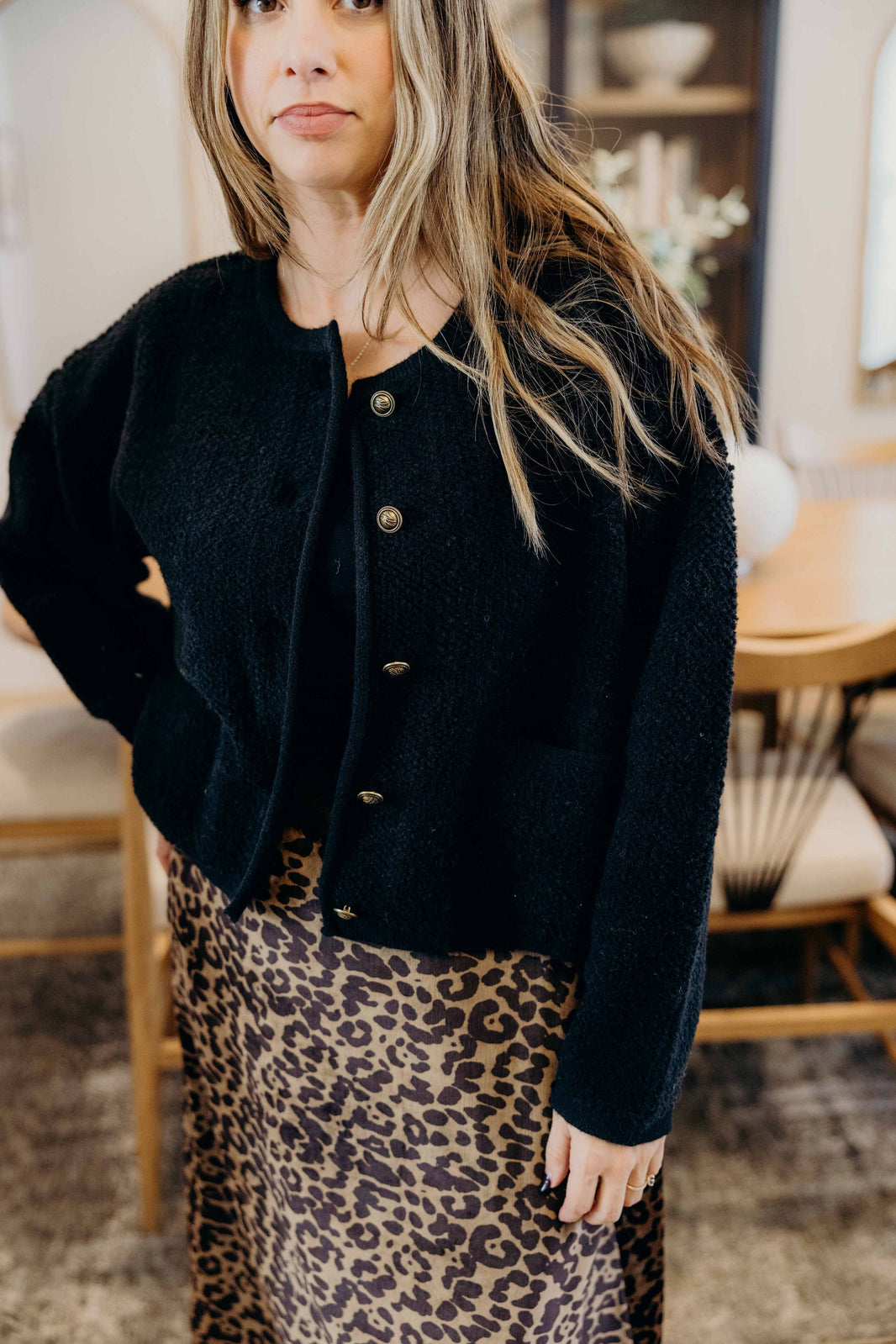 BUTTON FRONT CARDI IN BLACK