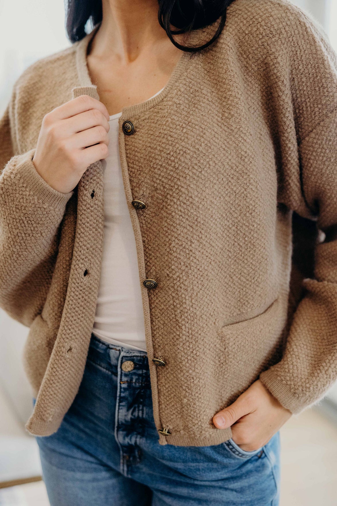 BUTTON FRONT CARDI IN SESAME