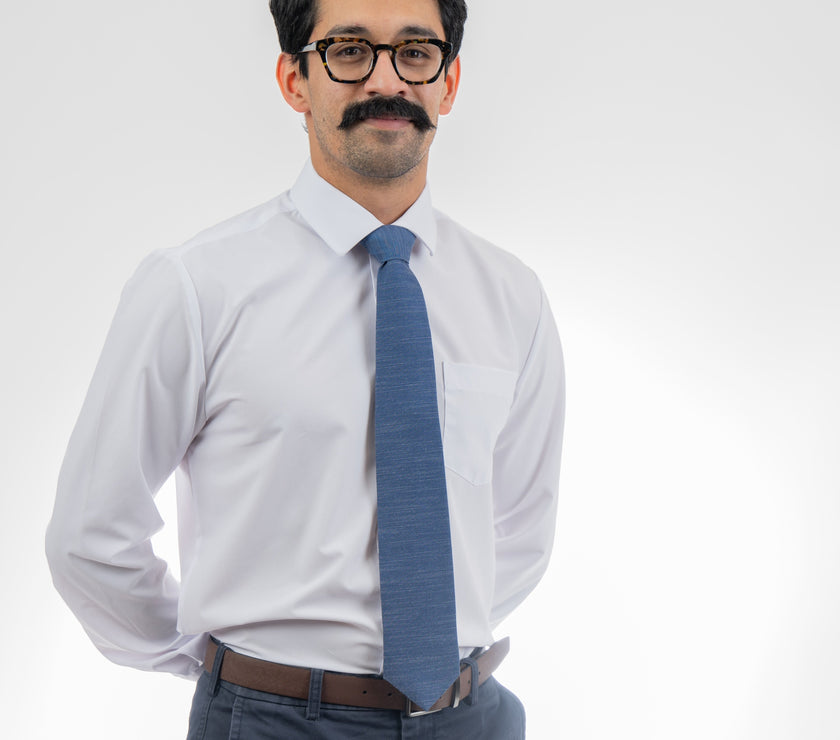 Man wearing a cool, modern, blue necktie