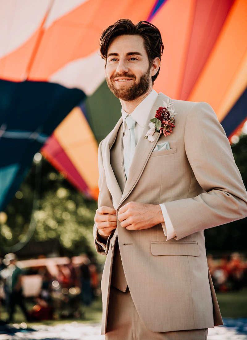 Mens dress clothing sales stores near me